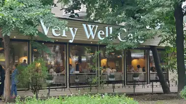 Very Well Cafe
