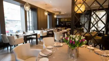 Very Well Cafe