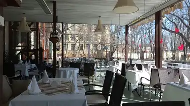 Ресторан "Замок Мастара"