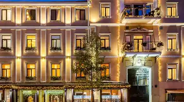 Premier Geneva Hotel