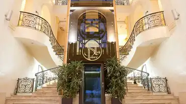 Premier Geneva Hotel