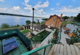 Будинок з басейном Дніпро у межах міста для сімейного відпочинку фото №3