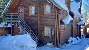 Котедж у Буковелі