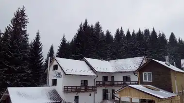 Отель в Полянице
