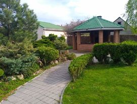 Будинок подобово з басейном на березі річки Дніпро фото №3