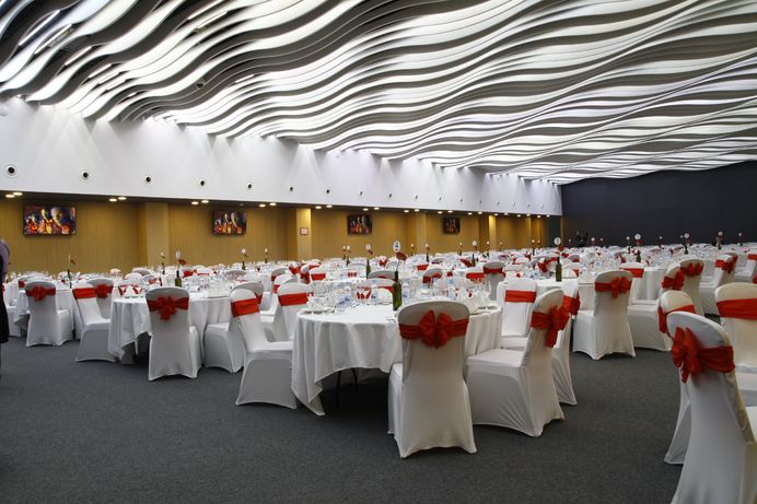 Kyiv Event Hall. Есть рядом укрытие фото