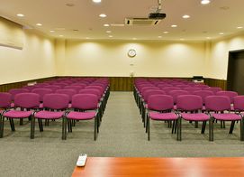 Багатофункціональний конференц-зал з сучасним обладнанням фото №2