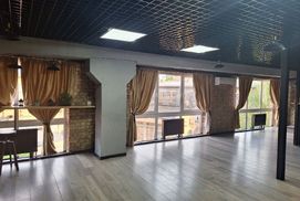 Зал для заходів до 40 чол у стилі LOFT. м.Вокзальна фото №2