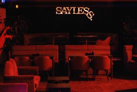 Sayless Music Bar фото №2