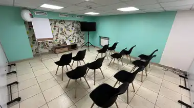Конференц зал, локація для воркшопів, семінарів, тренінгів та освітніх подій в Дніпрі