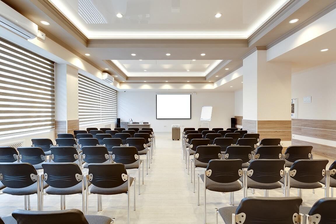 Современный зал в стиле high-tech - EventLocations Украина