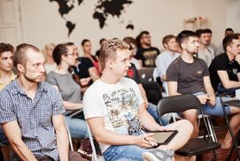 Зал для конференций, семинаров, воркшопов в центре Днепра фото №2