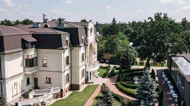 Загородный или отельный комплекс