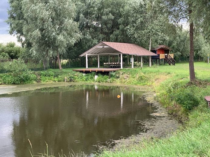 Альтанки на природі. Заміський комплекс Авантюрист фото