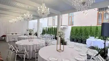 Ресторан BELLINI’S PIANO BAR & GRILL