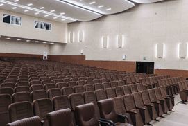 Большой конференц-зал с led екраном для мероприятий в самом центре Киева фото №4