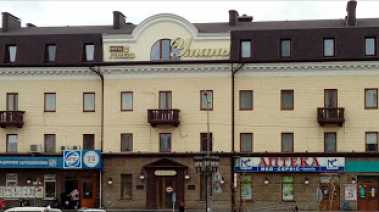 Отель River House